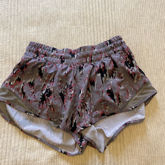 Lululemon shorts - Picture 1 of 2